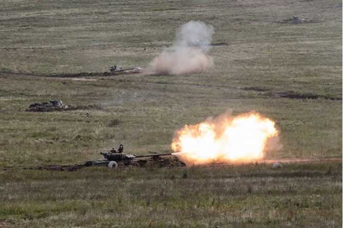 Жители Воронежа пожаловались на звуки бомбежки