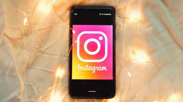 Instagram планирует вернуть хронологическую ленту