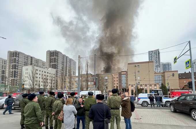 Три обгоревших тела найдено на складе погрануправления ФСБ по Ростовской области после пожара