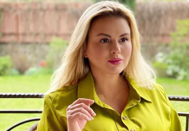 Анна Семенович откровенно рассказала о ботоксе и снижении веса