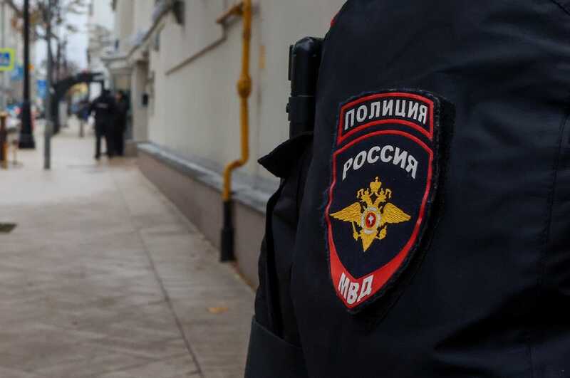 Жительница Челябинской области наняла киллера для убийства дочери, предложив за это вознаграждение в размере 100 тысяч рублей