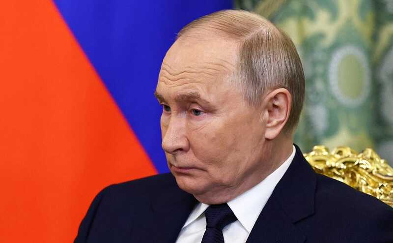 Кремль рискует перегрузить экономику в стремлении достичь побед на фронте