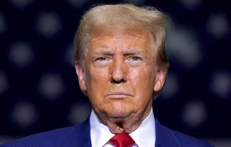 Трамп заявил, что в США может произойти экономический коллапс, если суды аннулируют введённые им пошлины